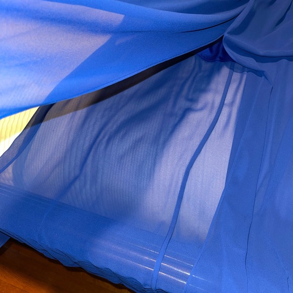 BCBGGeneration Electric blue and black floor length dress - Picture 4 of 5